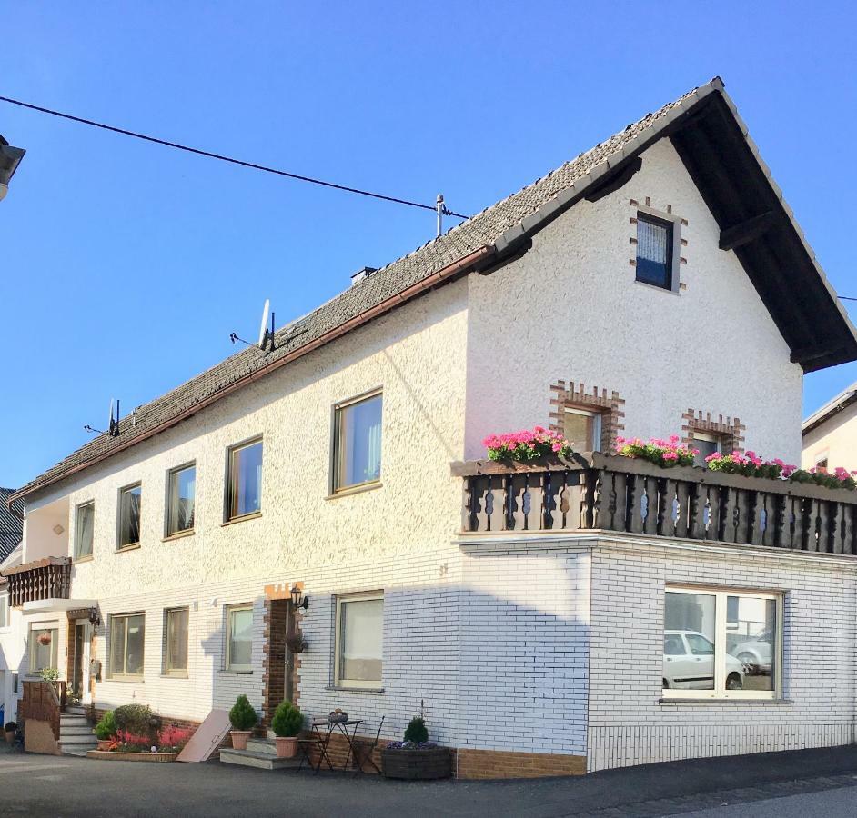 Gästehaus Doll Herresbach Exterior foto